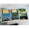 Image 3 : 8 J.R.R. Tolkien Books - Vintage