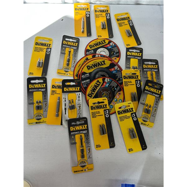DeWalt Lot 5 Metal Cutting Discs + 15 Packs Assorted Drill Bits Tool Lot