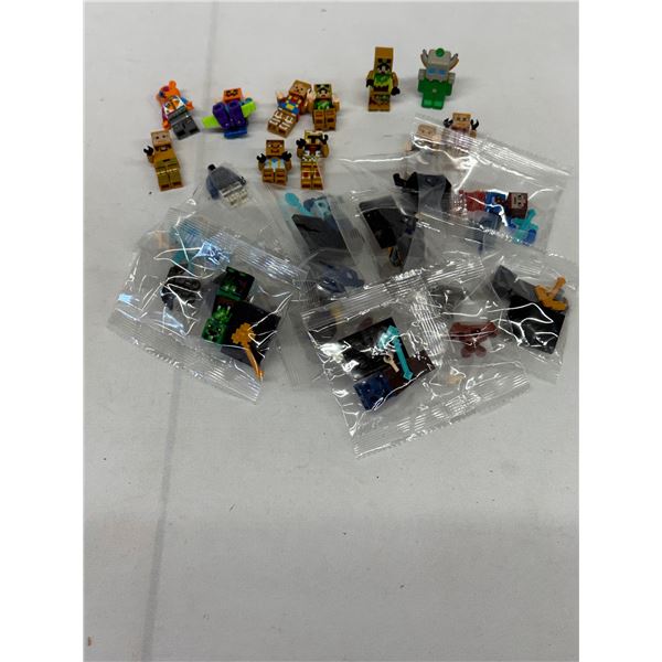 20-Piece Minecraft Mini Figure Lot, Figures With Weapons, New & Used Collectibles