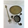 Image 2 : Brass Tray & Silver Plate Lotus Candle holder