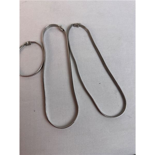 2 Silver Necklaces & 1 Bracelet - Stamped 800 & 835