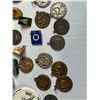 Image 4 : Pins Lot
