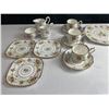 Image 3 : Royal Albert Petit Point China