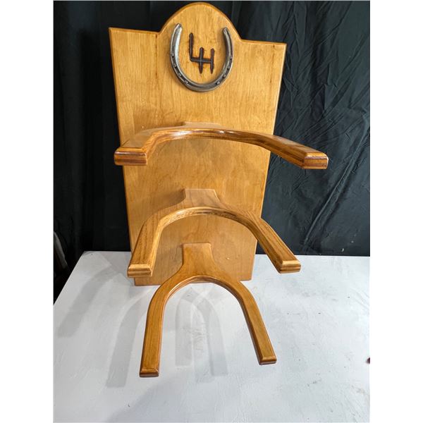 4H Hat Rack