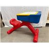 Image 1 : Today’s Kids Desk