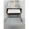 Image 2 : Design Series Mailbox - White