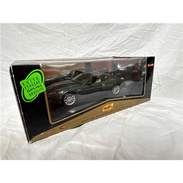 1/18 Scale Collector Car