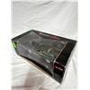 Image 3 : 1/18 Scale Collector Car