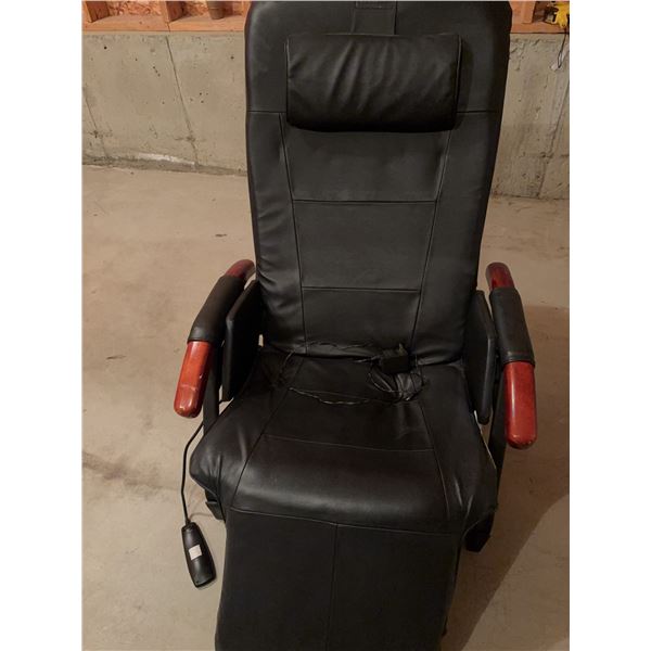 HoMedics Distress Massage Recliner Chair with Remote Control