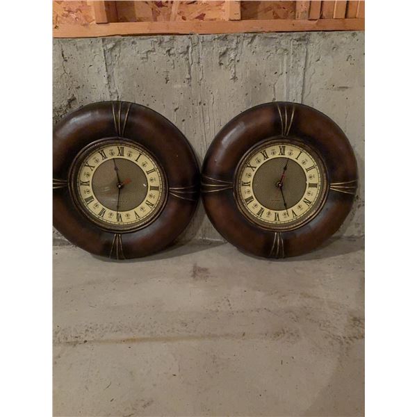 22-Inch Decorative Wall Clocks with Roman Numerals