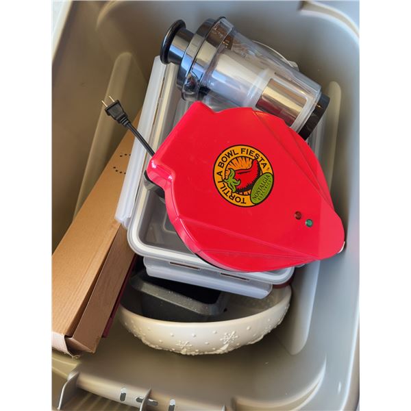Kitchen Appliance and Bakeware Lot Including Tortilla Bowl Maker