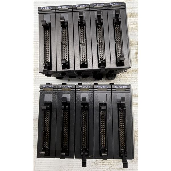 Lot of (10) Keyence #KV-C32TD Output Modules