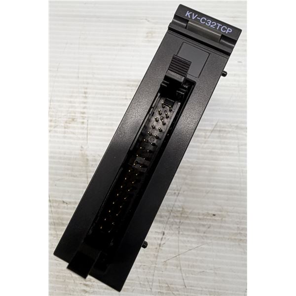 Keyence #KV-C32TCP Switching Output Module