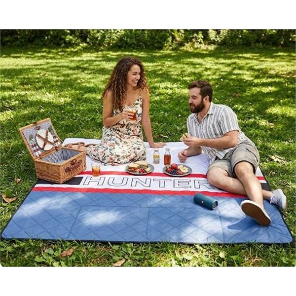 Hunter Outdoor Blanket