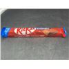 Image 4 : NestlÃ© KitKat Chunky and Smarties Candy Lot