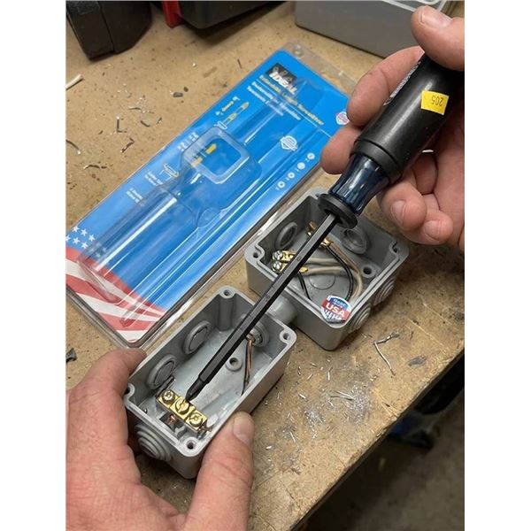 IDEAL Extendable Length Screwdriver Set