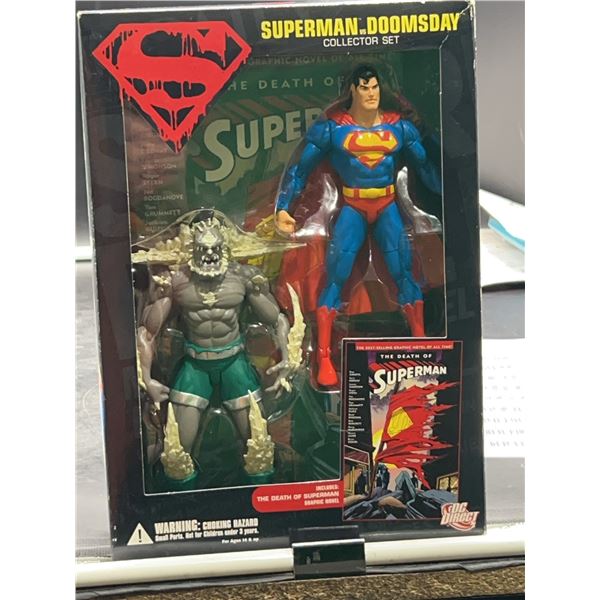 Superman vs. Doomsday Collector Set DC Direct