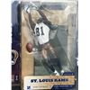 Image 2 : McFarlane NFL Series 8 Torry Holt Rams Figure