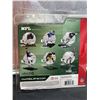 Image 3 : McFarlane NFL Series 8 Torry Holt Rams Figure