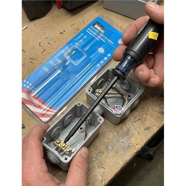 IDEAL 35-617 Extendable Length Screwdriver 8"