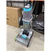 Image 3 : Bissell ProHeat 2X Revolution CleanShot Carpet Cleaner