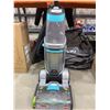 Image 4 : Bissell ProHeat 2X Revolution CleanShot Carpet Cleaner