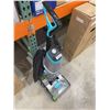 Image 6 : Bissell ProHeat 2X Revolution CleanShot Carpet Cleaner