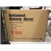 Image 2 : Hollywood Makeup Mirror with 15 Bulbs
