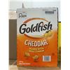 Image 2 : Goldfish Cheddar Baked Snack Crackers Box