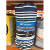 Image 2 : Columbia Packable Throw, Indoor/Outdoor