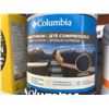 Image 4 : Columbia Packable Throw, Indoor/Outdoor