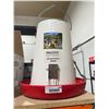 Image 2 : Farm-Tuff 25 lb Poly Hanging Feeder