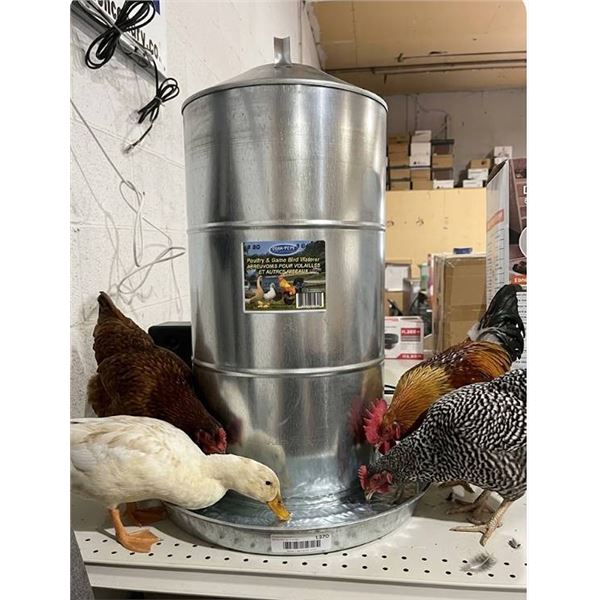 Farm-Tuff 8 Gallon Poultry & Game Bird Waterer