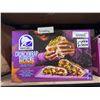 Image 2 : Taco Bell Crunchwrap Supreme Cravings Kit, 3 x 642g