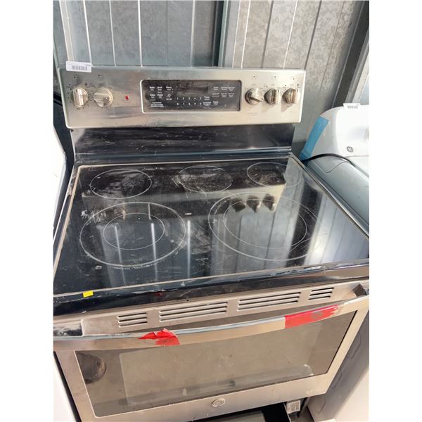 GE JCB830SF3SS Glass Top Electric Range