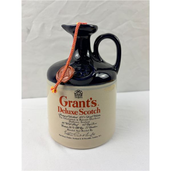 Grant's Deluxe Scotch Bottle