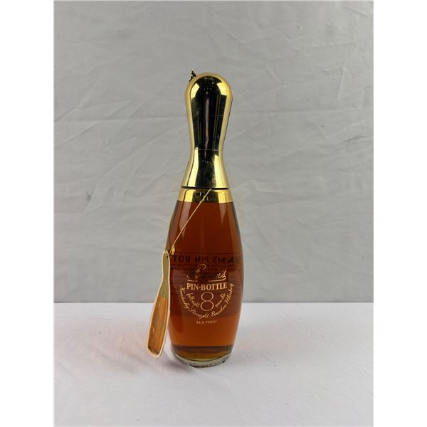 Beam's Pin Bottle