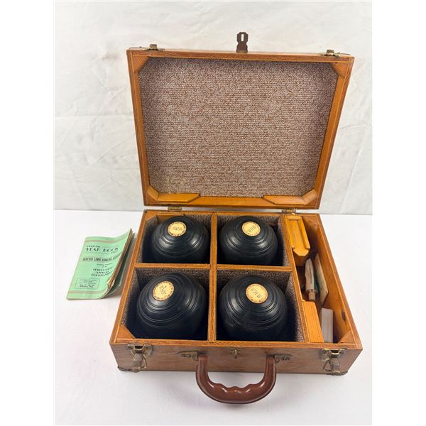 Townsend & Clark Lawn Bowling Balls