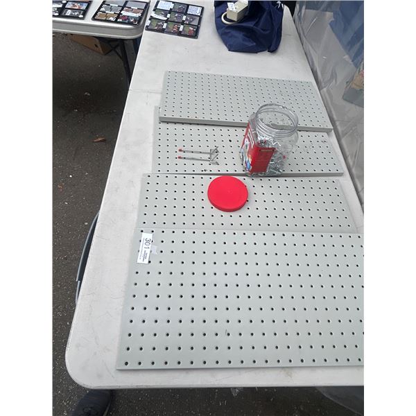 4x Mastercraft Metal Peg Boards with Hangers