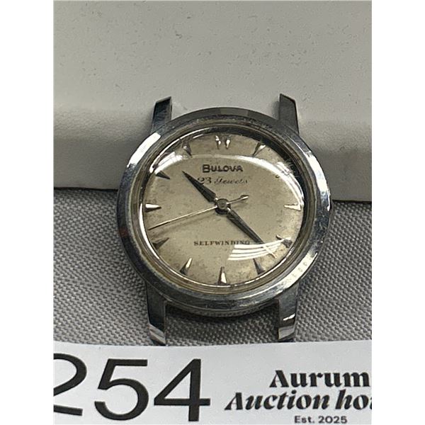 Vintage Bulova Self Winding Wristwatch in Working Condition