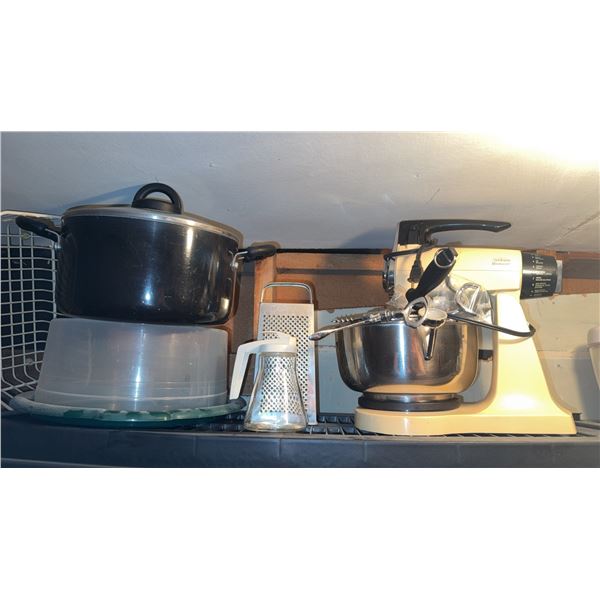 Sunbeam Mixmaster Stand Mixer with Attachments, Stock Pot, Cheese Grater, and Oil Dispenser