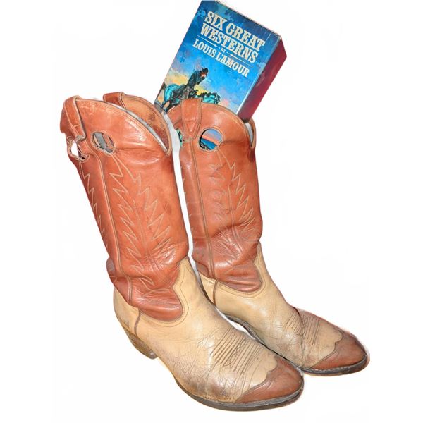 Men's Size 10 Leather Cowboy Boots with Six Great Westerns by Louis L'Amour