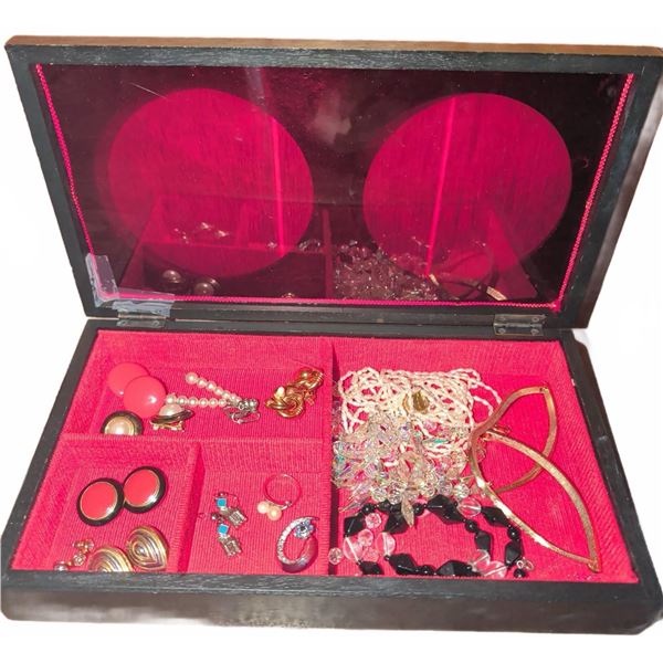 Costume Jewellery Lot in Black and Red Display Box