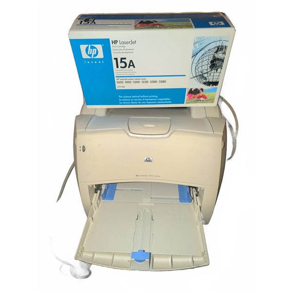 HP LaserJet 1200 Series Printer with HP 15A Toner Cartridge