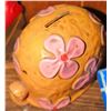 Image 5 : Costume Jewellery, Hair Accessories, and Ceramic Piggy Bank