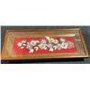 Image 4 : Framed Art and Hawaiian Gold-Plated Flower Plaques Lot