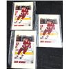 Image 2 : 1990 Upper Deck Hockey Card Lot Featuring Yzerman, Gretzky, Howe