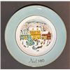 Image 5 : 5 Avon Collectible Christmas Plates, 1978–1981