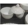 Image 10 : Arcopal Opal Glass 20-Piece Dinnerware Set With Floral and White Patterns