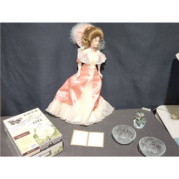 Gibson Girl Bridesmaid Porcelain Doll with Accessories and Decor